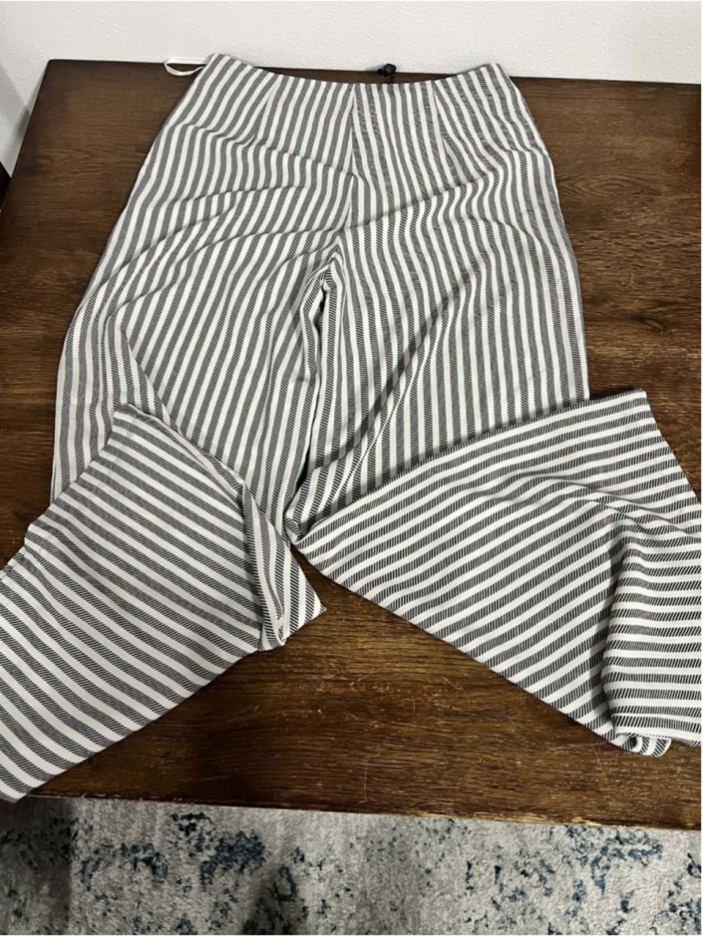 Jenn Women’s Black & White Striped Wide Leg Pants Culottes Size L EUR 42